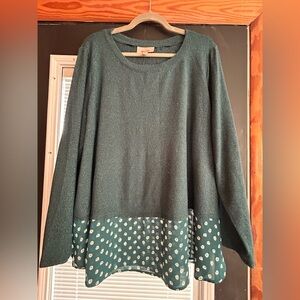EVRI Sparkling Green Knit Top